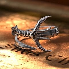 Carmilla - Hastur Ring