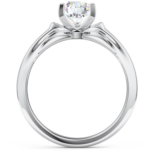 Solitaire Engagement Ring with Peaked Shoulders – 14K White Gold