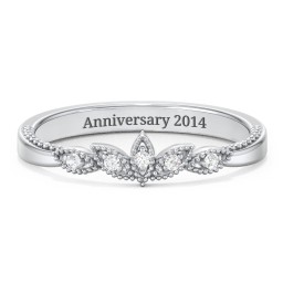 Vintage Leaf and Vine Band with Milgrain