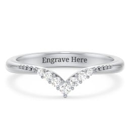 Vintage Beaded V-Shaped Band With Graduated Diamonds