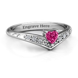 V-Accented Heart Ring