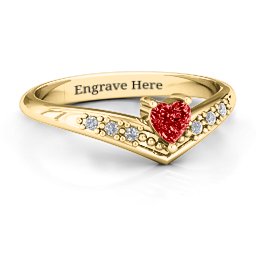 V-Accented Heart Ring in 14K Solid Yellow Gold with Garnet