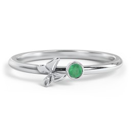 Stacking Butterfly Ring with Bezeled Gemstone in 925 Sterling Silver with Emerald