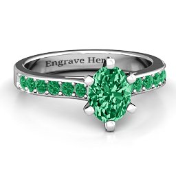 Shining in Love Ring in 925 Sterling Silver with Emerald
