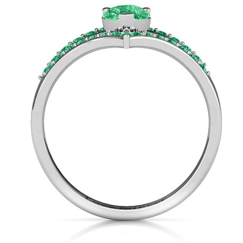 Point Of Elegance Ring – Sterling Silver with Emerald and Green Premium Zirconia