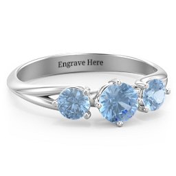 Orion’s Belt Three Stone Round Brilliant Cut Ring