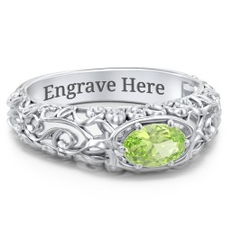 Vintage Graduation Ring in 925 Sterling Silver with Peridot and Emerald