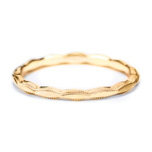 Faceted Wave Band with Milgrain Detailing