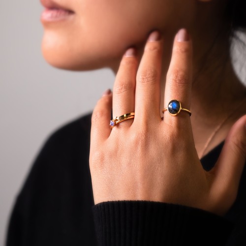 Oval Cab Gemstone Ring – 10K White Gold with Orange Moonstone