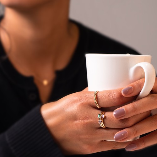 Engravable Baguette Ring with East-West Setting