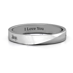 Women's Ridge Diagonal Peak Ring in 925 Sterling Silver
