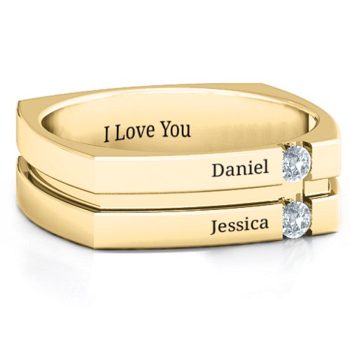 Men's Crevice Grooved Square-shaped Gemstone Ring – 10K Yellow Gold with Diamond