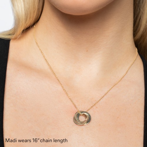 Engraved 3 Interlocking Russian Rings Necklace – Sterling Silver