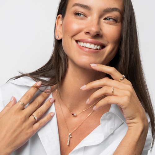 Vertical 3D Bar Necklace with Engraving – Sterling Silver