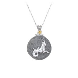 Engravable Capricorn Zodiac Medallion With Accent