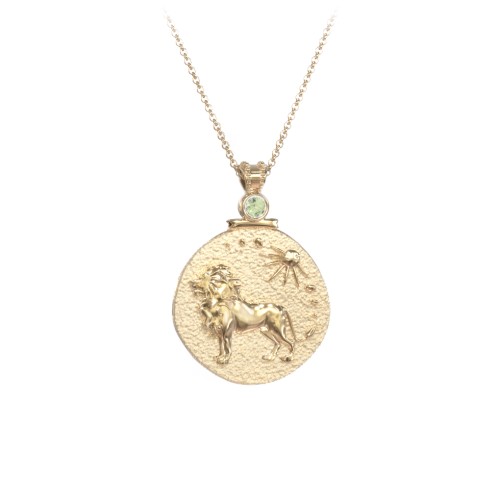 Engravable Leo Zodiac Medallion With Accent – 18K Gold Plated Silver with Peridot