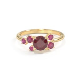 Round Gemstone Ring with Scattered Side Stones