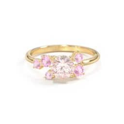 Round Gemstone Ring with Scattered Side Stones