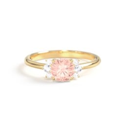 Round Gemstone Ring With Clustered Side Stones