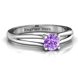 Split Shank Solitaire Ring in 925 Sterling Silver with Amethyst