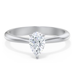 Classic Solitaire Engagement Ring – 10K Yellow Gold