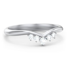 V-Shape Band Ring with Graduated Diamonds – 14K White Gold with Lab Diamond