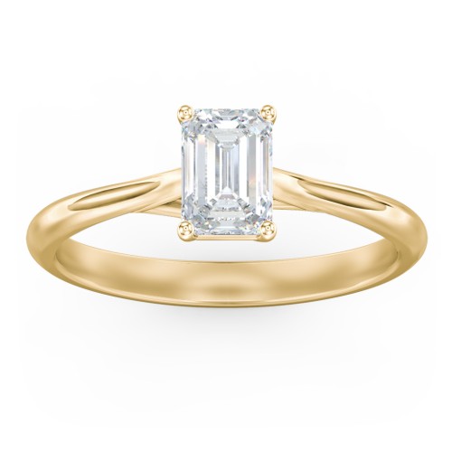 Classic Solitaire Engagement Ring – 10K Yellow Gold