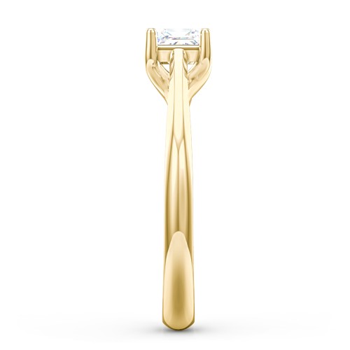 Classic Solitaire Engagement Ring – 10K Yellow Gold