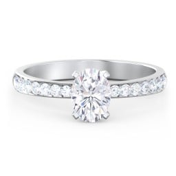 Engagement Ring with Graduated Side Stones