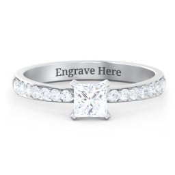Engagement Ring with Graduated Side Stones