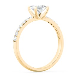 Engagement Ring with Graduated Side Stones in 10K Solid Yellow Gold