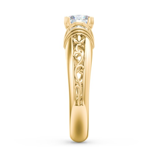 Vintage Solitaire Engagement Ring with Shoulder Accents and Sculptural Band – 10K Yellow Gold with Diamond