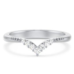 Vintage Beaded V-Shaped Band With Graduated Diamonds