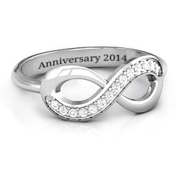 Infinity Ring with Single Accent Row