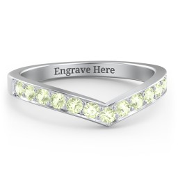 Vanessa Band Ring in 925 Sterling Silver with Peridot