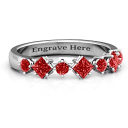 Shape of her Heart Band Ring in 925 Sterling Silver with Garnet