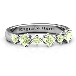 Shape of her Heart Band Ring in 925 Sterling Silver with Peridot