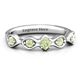 Infinite Wave with Princess Cut Centre Stone Ring