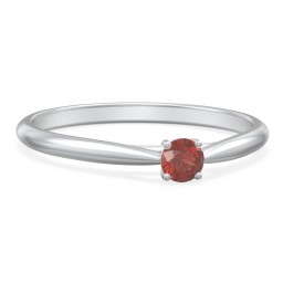 Classic Solitaire Sparkle Ring in 925 Sterling Silver with Garnet