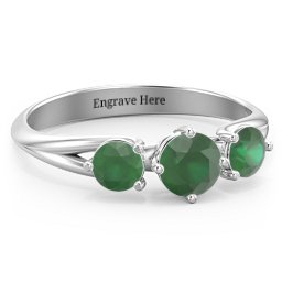 Orion’s Belt Three Stone Round Brilliant Cut Ring in 925 Sterling Silver with Emerald