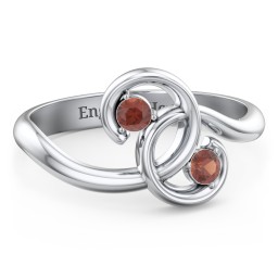 The Pinky Promise Ring in 925 Sterling Silver with Garnet