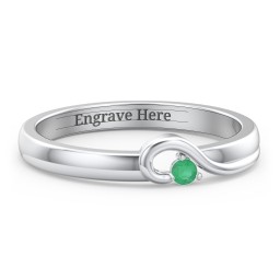 Half Heart Ring with Birthstone in 925 Sterling Silver with Emerald