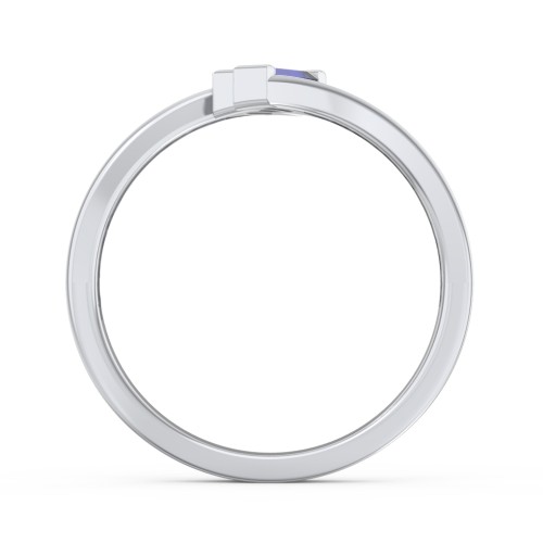 Engravable Slanted Baguette Ring