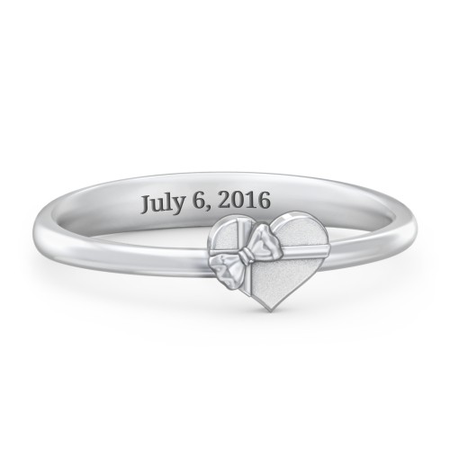 Heart Shaped Ring with Bow – Sterling Silver