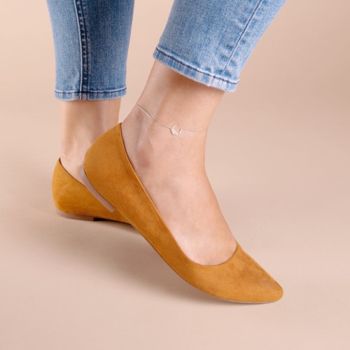 Moon Anklet with Accent Stones