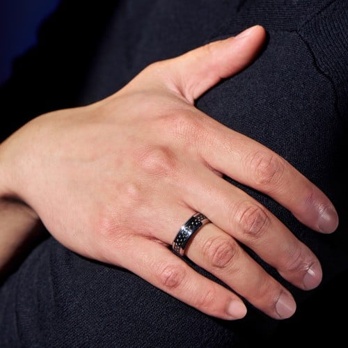 Men's Tungsten Ring with Carbon Fiber Inlay