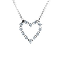 Glistening Heart Pendant in 925 Sterling Silver with Diamond