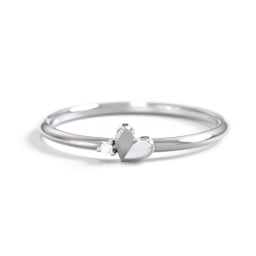 Dainty Folded Heart Ring with Accent