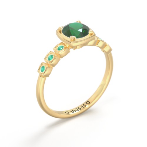 Round Gemstone Cube Ring with Star Set Accents – 18K Gold Plated Silver with Emerald