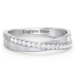 Accent Crossover Ring